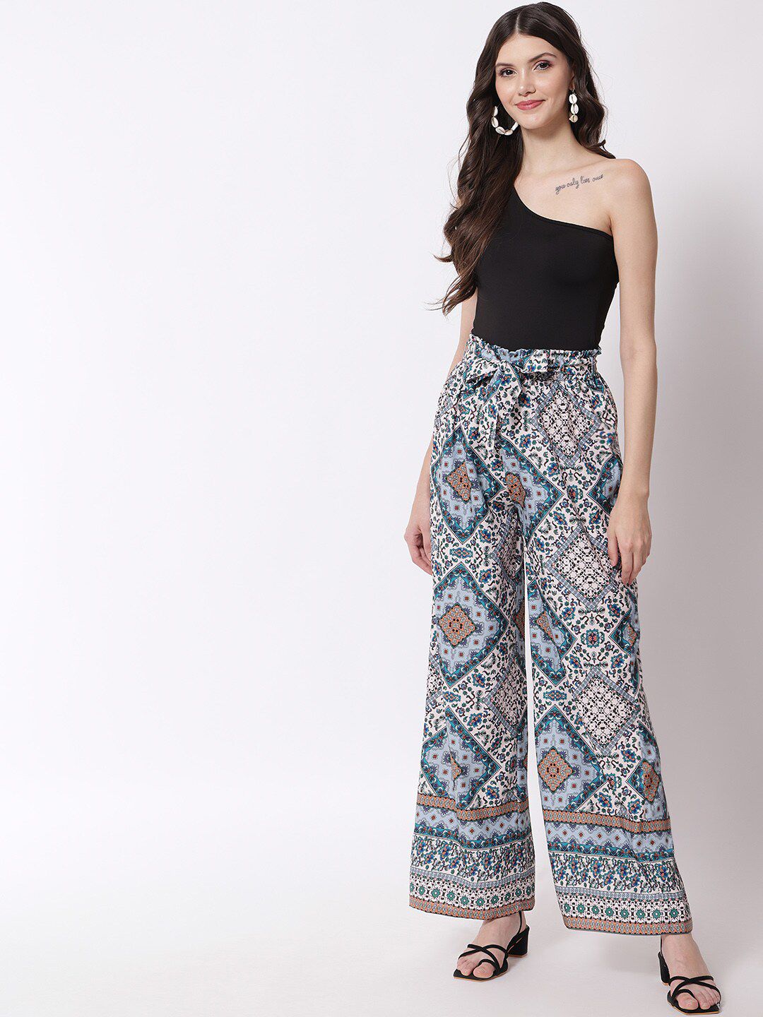 Kotty Women Blue and White Ethnic Motifs Printed Relaxed High-Rise Easy Wash Trousers