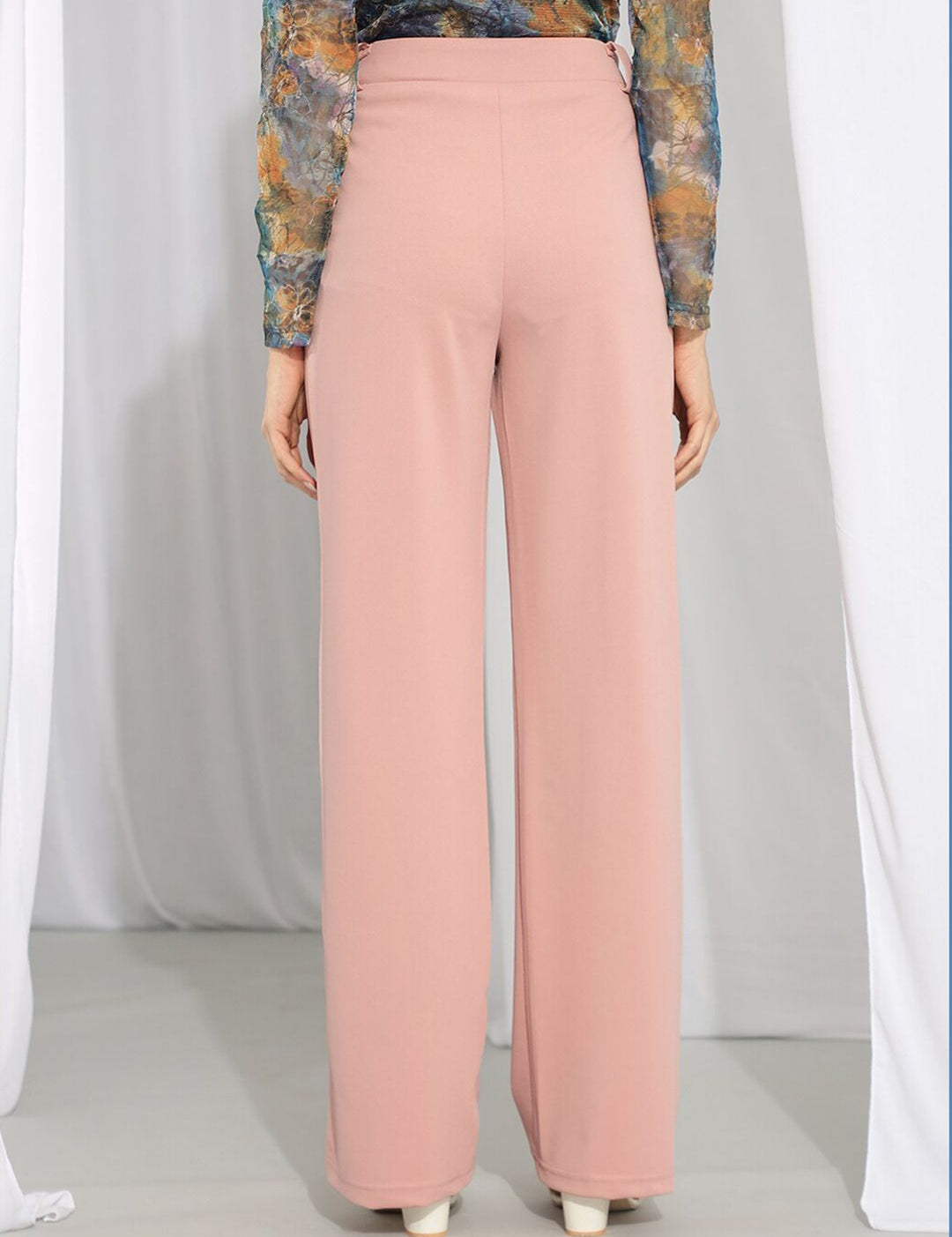 KOTTY BIZwear Women Relaxed High-Rise Straight Fit Trousers