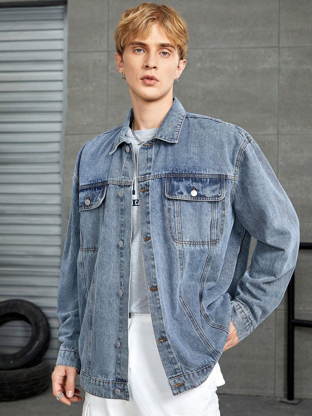 Kotty Spread Collar Washed Denim Jacket