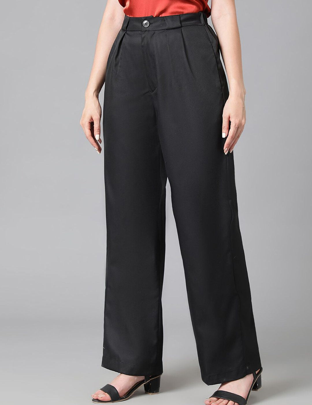 Kotty Women Black Relaxed Straight Leg Straight Fit High-Rise Easy Wash Pleated Trousers