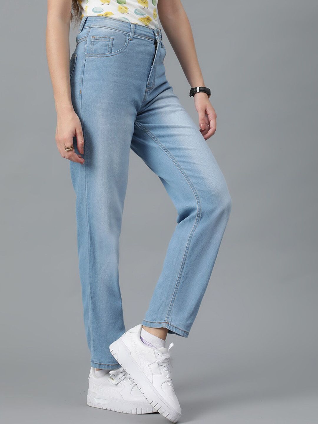 Kotty Women Jean Slim Fit High-Rise Light Fade Clean Look Stretchable Jeans