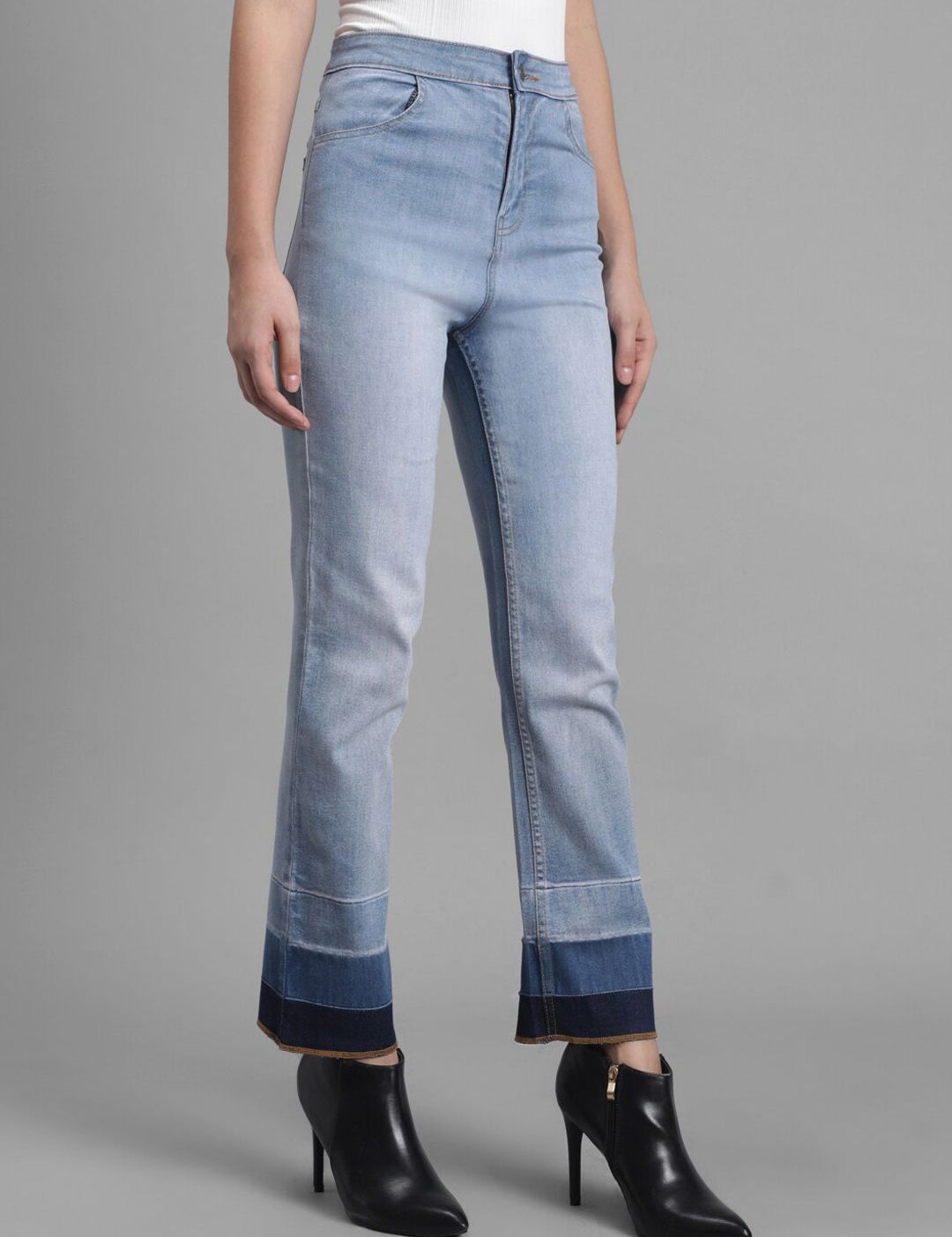 Kotty Women Blue Flared High-Rise Clean Look Jeans