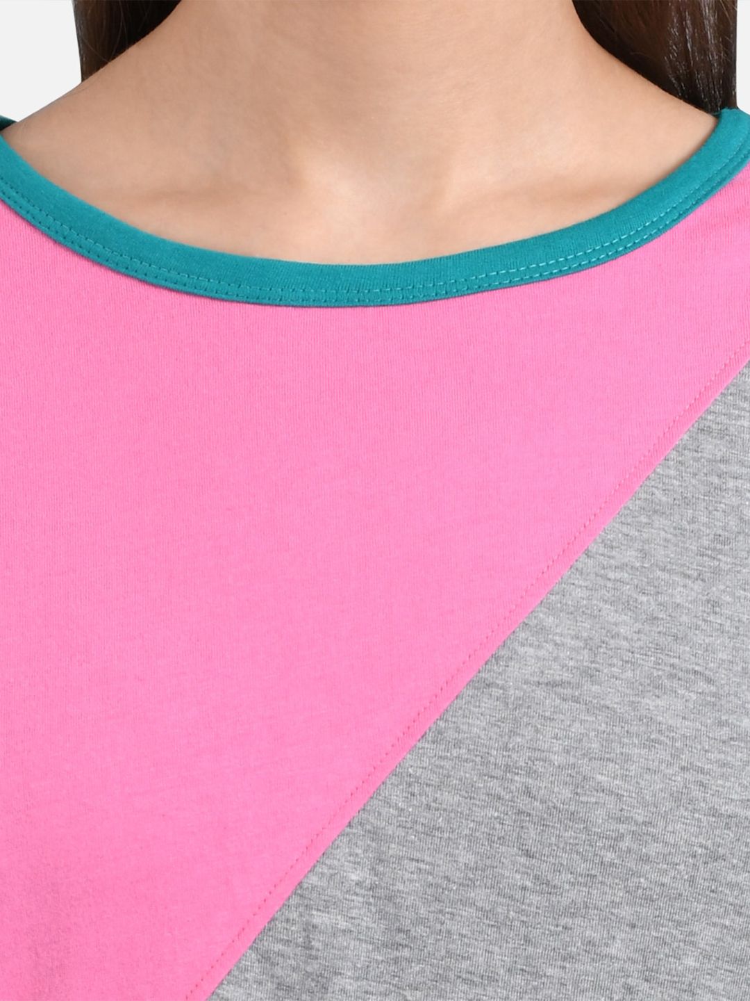 Kotty Women Pink And Blue Colourblocked Round Neck T-shirt