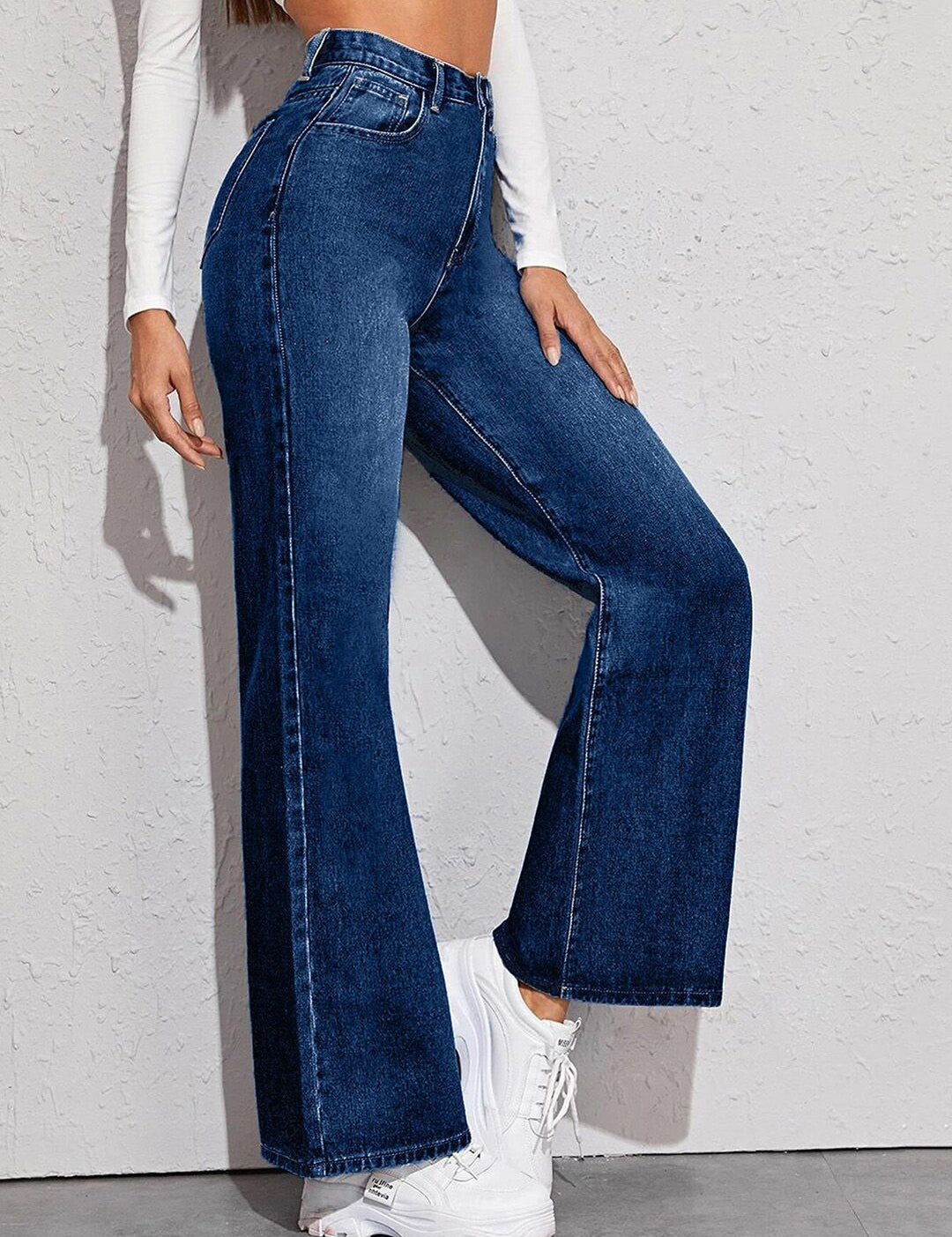 Kotty Women Flared High-Rise Stretchable Jeans