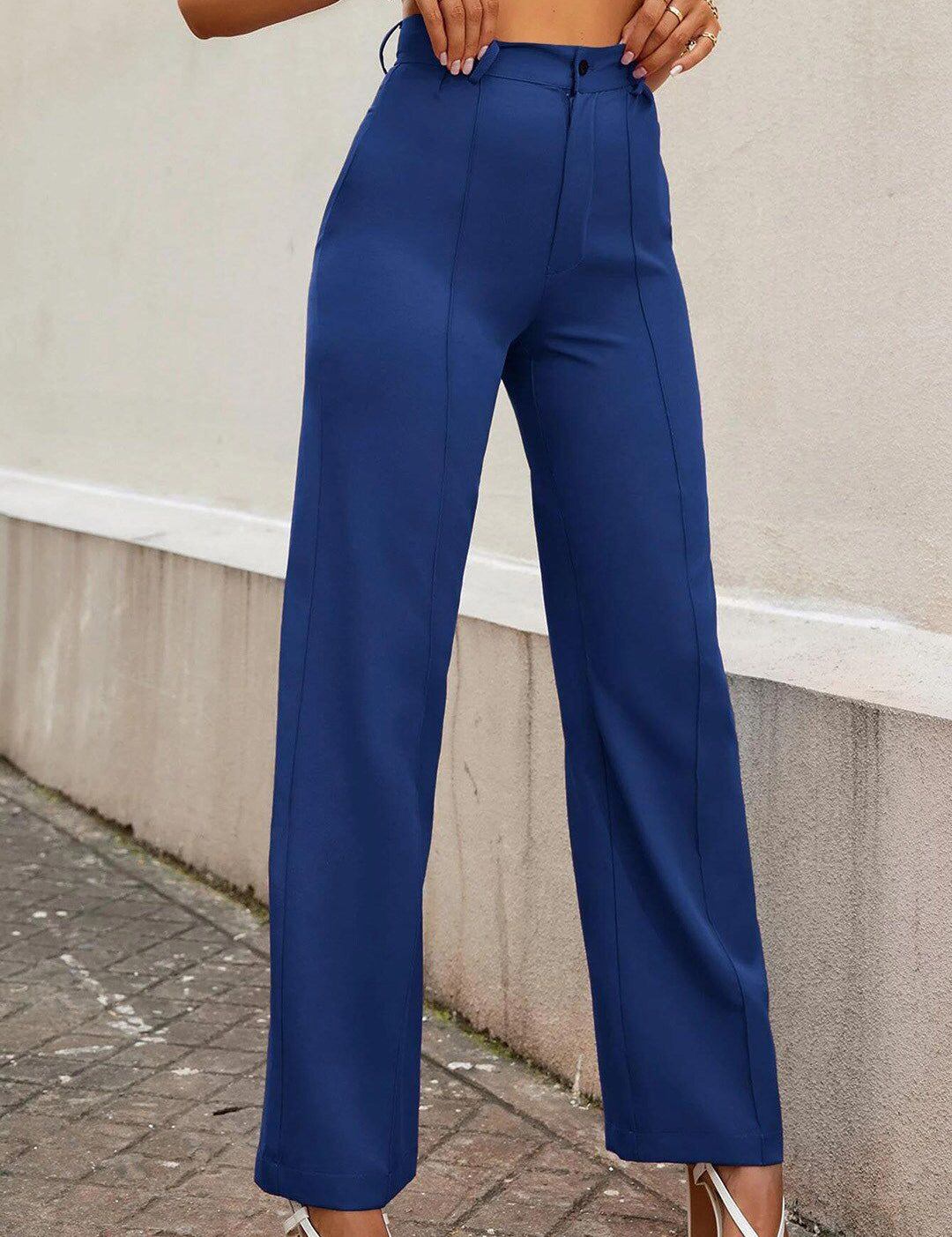 Kotty Women Relaxed Straight Leg Straight Fit High-Rise Easy Wash Parallel Trousers