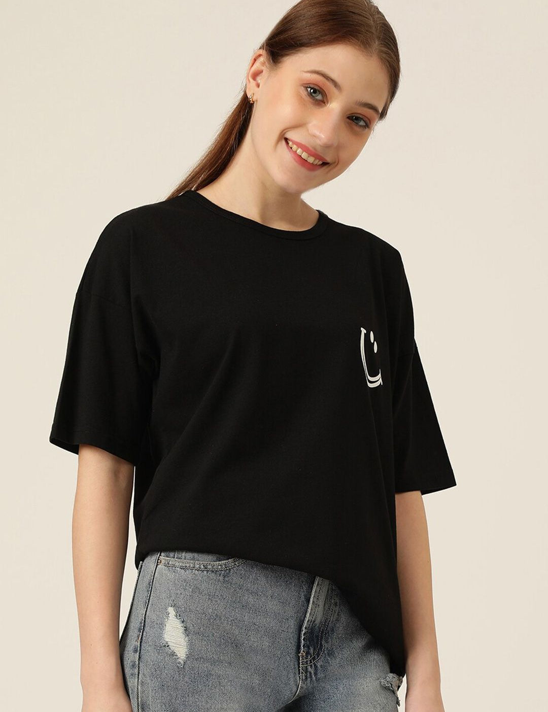 Kotty Round Neck Drop-Shoulder Sleeves Oversized T-shirt