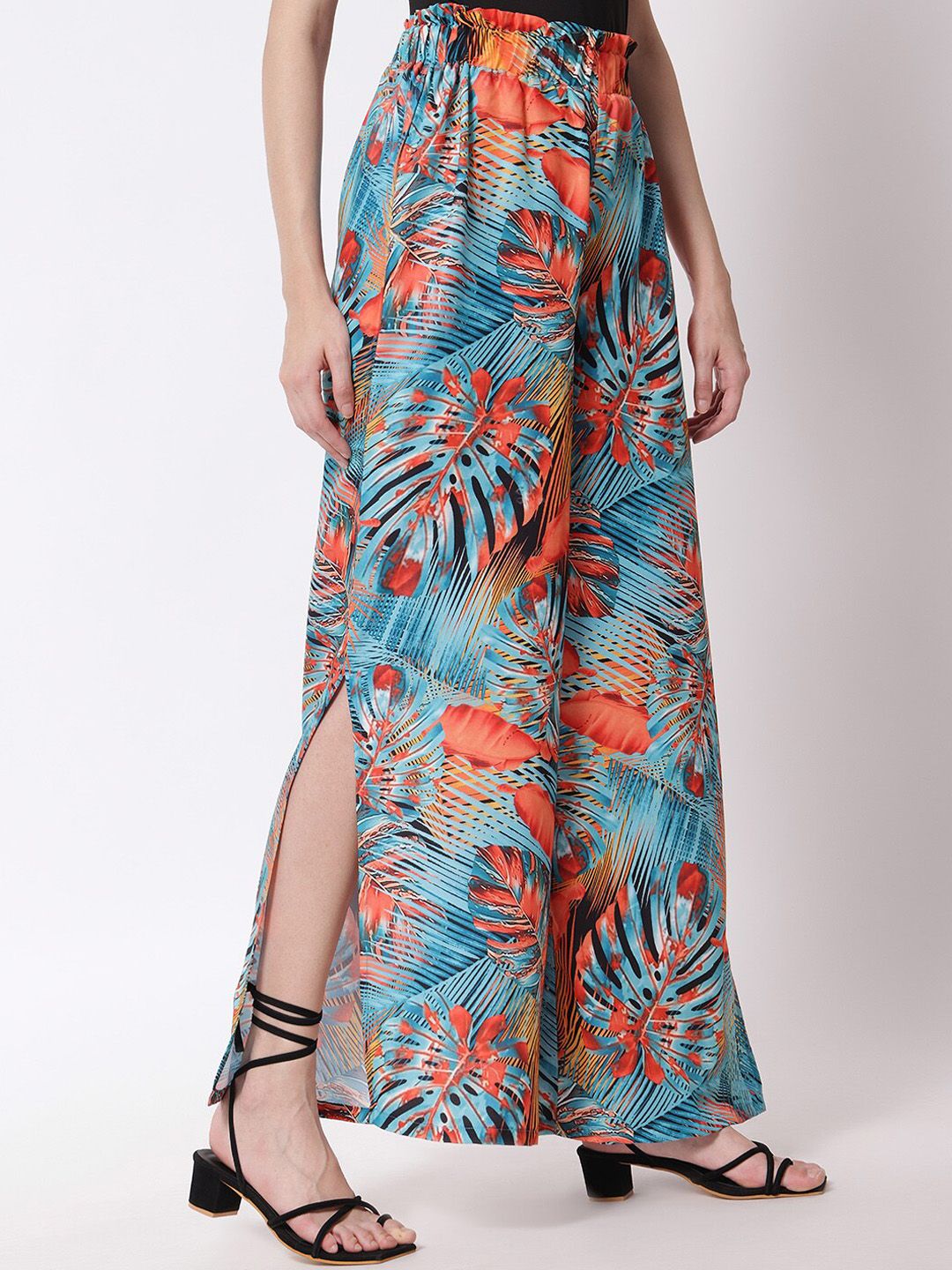 Kotty Women Blue Floral Printed Relaxed Flared High-Rise Easy Wash Pleated Trousers