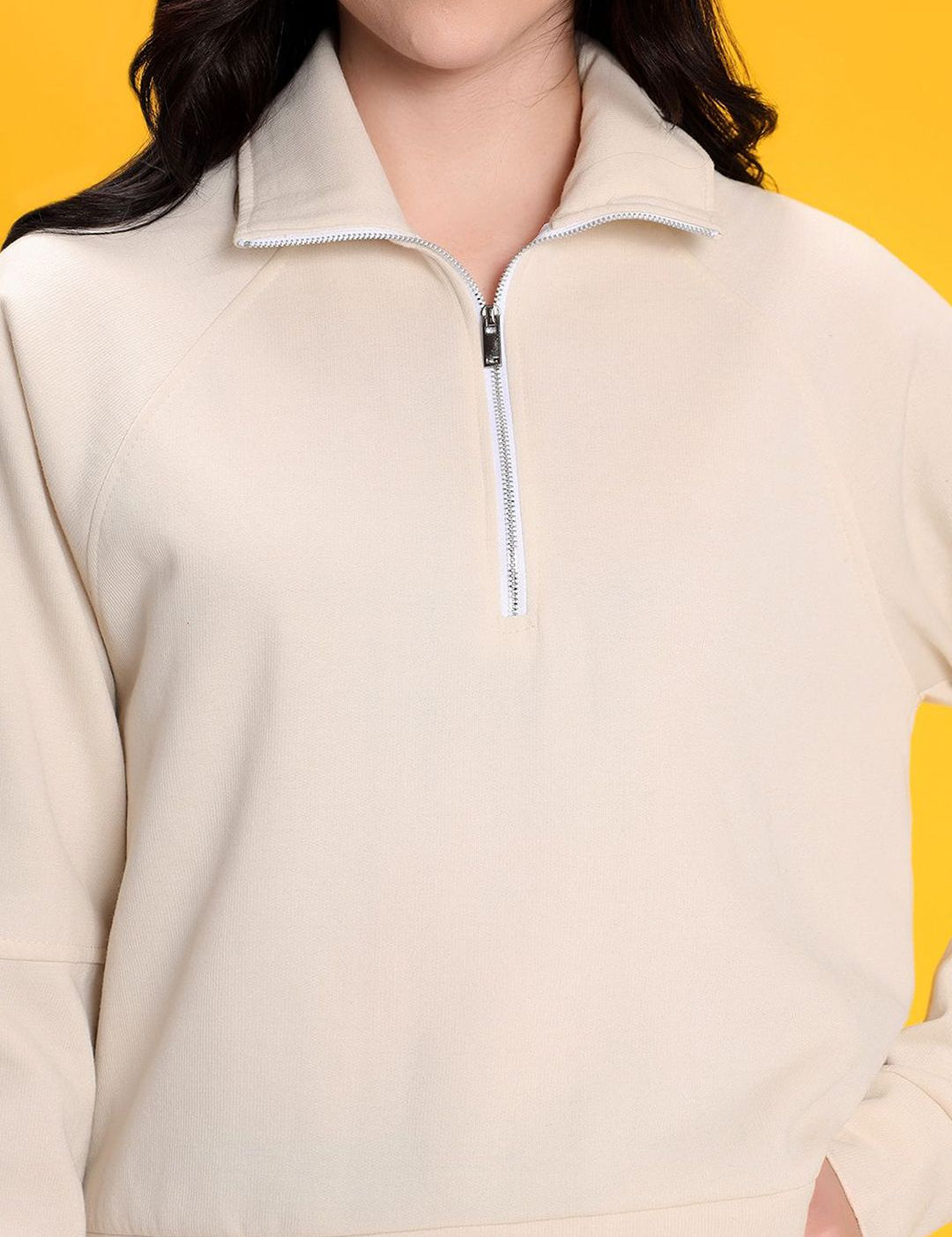 Kotty Women Long Sleeves Sweatshirt