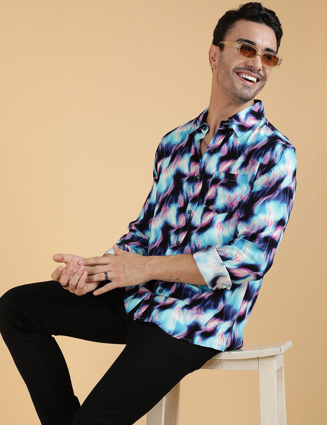 Kotty Men Relaxed Spread Collar Graphic Printed Cotton Casual Shirt