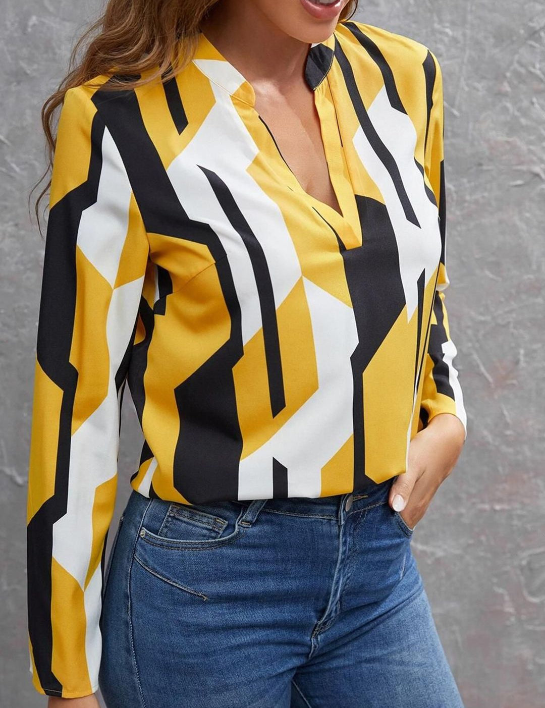 Kotty Abstract Printed Mandarin Collar Crepe Top