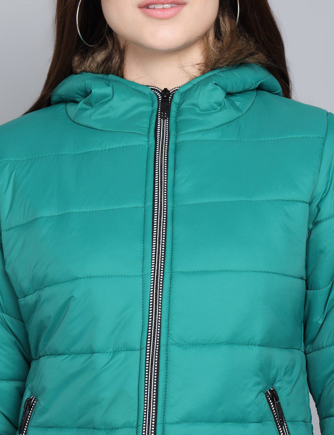 Kotty Women Green Outdoor Puffer Jacket