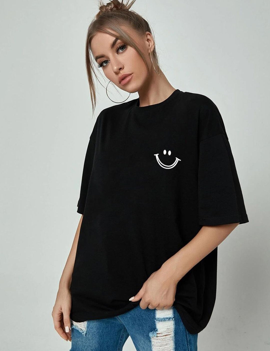Kotty Women Black Applique Oversized T-shirt