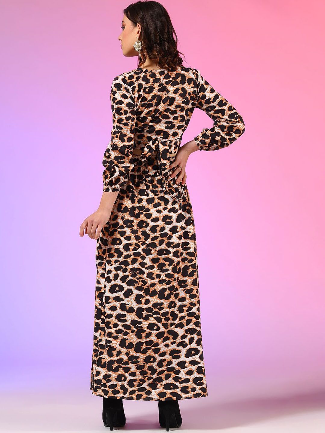 Kotty Black Printed V-Neck Top With Skirt