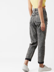 Kotty Women Grey Boyfriend Fit High-Rise Clean Look Jeans