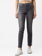Kotty Women Grey Skinny Fit High-Rise Clean Look Stretchable Jeans