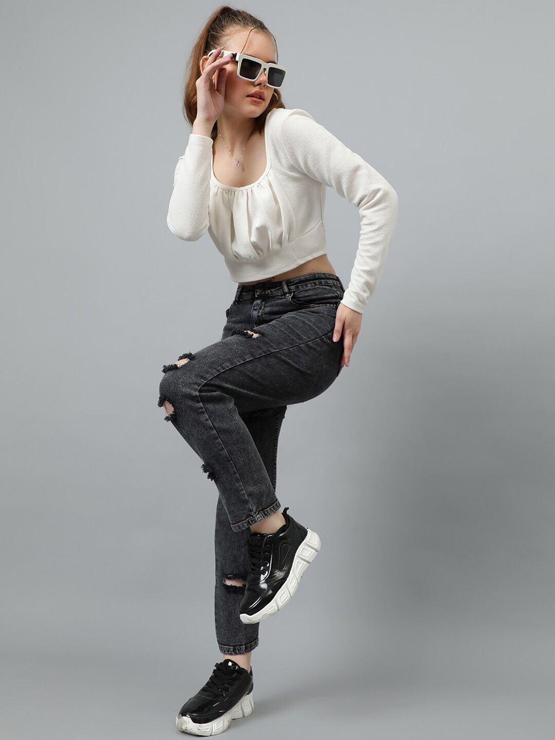 Kotty Women Grey Jean High-Rise Highly Distressed Stretchable Jeans