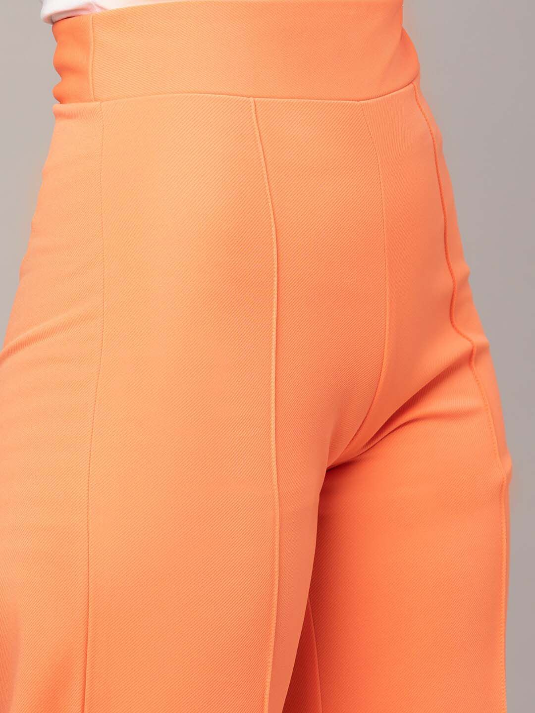 Kotty Women Relaxed Straight Leg Straight Fit High-Rise Trousers