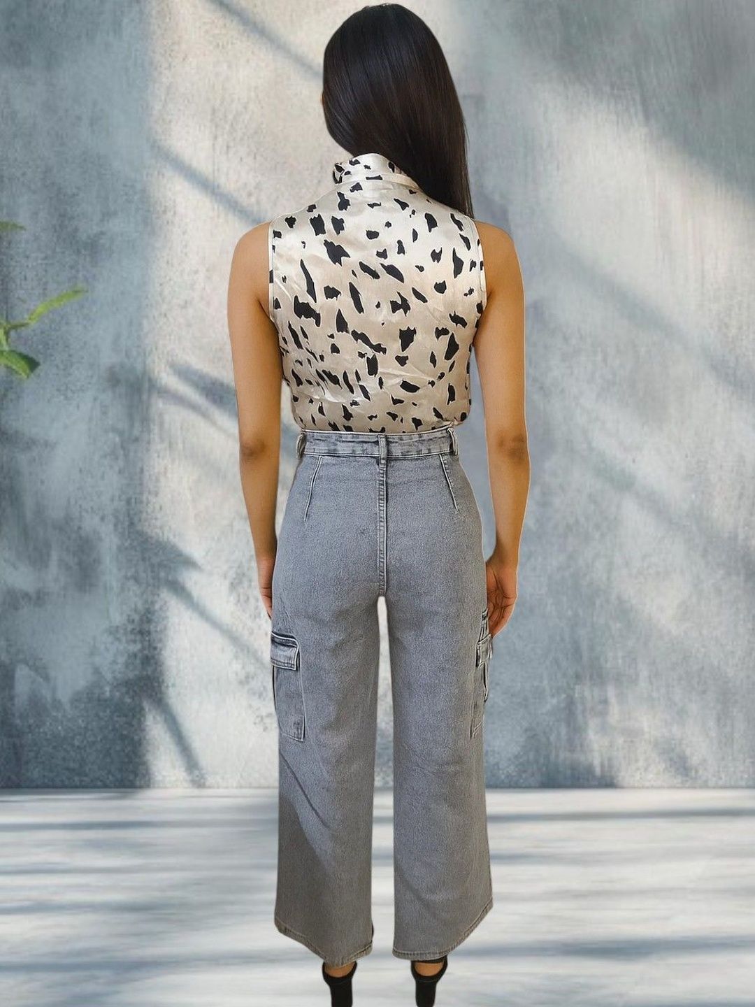 Kotty Women Regular Fit High-Rise Stretchable Cargo Jeans