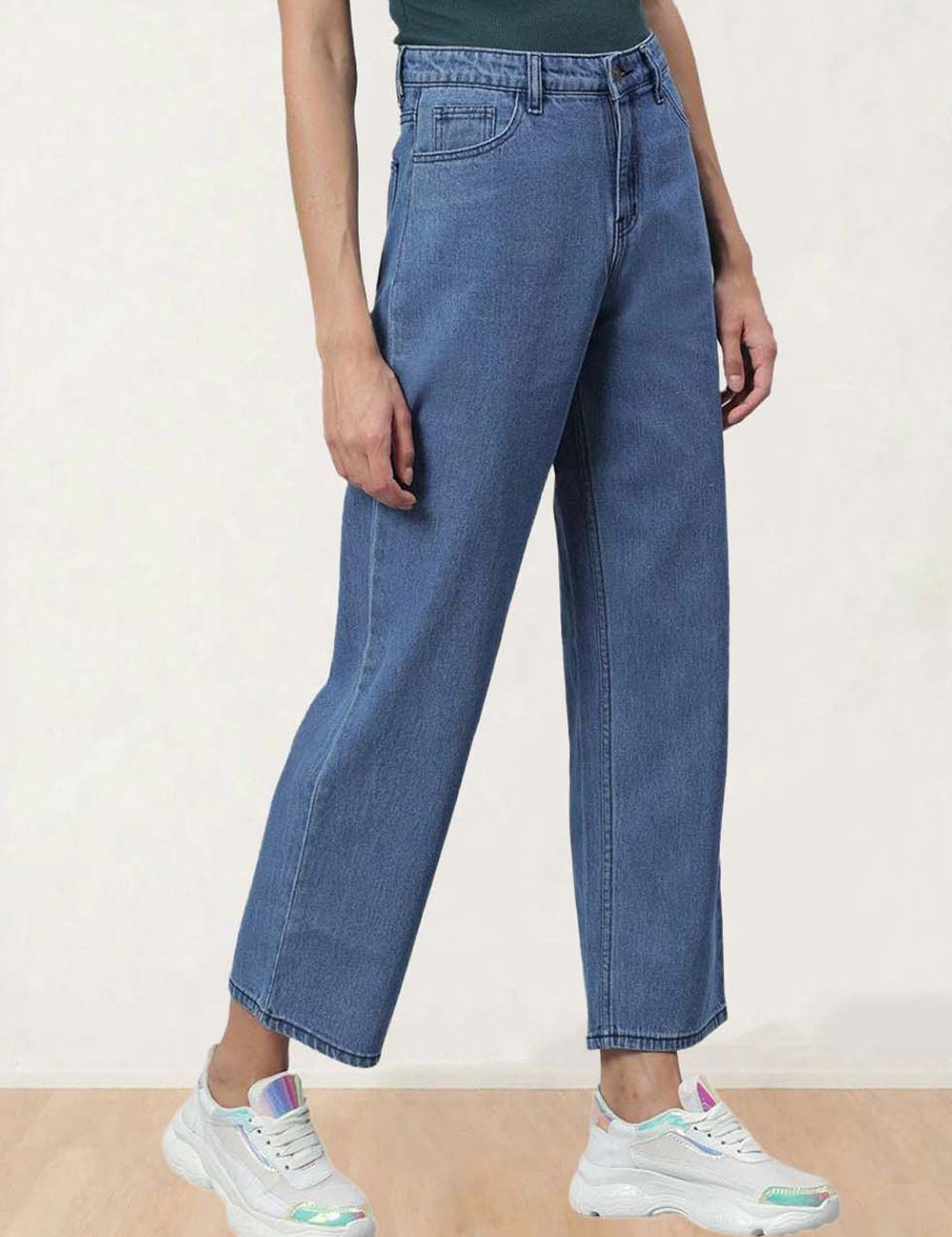 Kotty Women Straight Fit High-Rise Stretchable Jeans