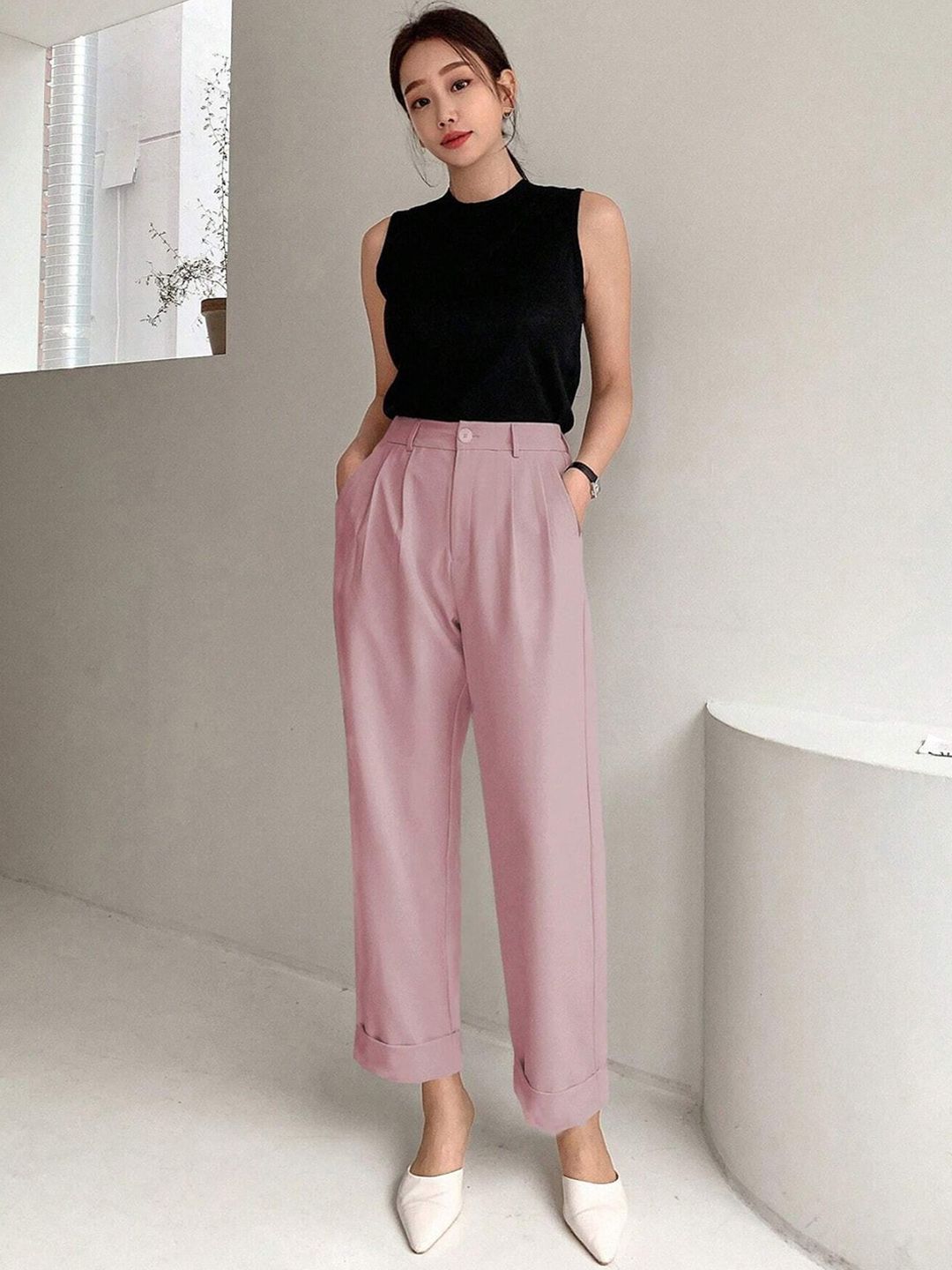 Kotty Women Pink Relaxed Straight Leg Straight Fit High-Rise Pleated Trousers