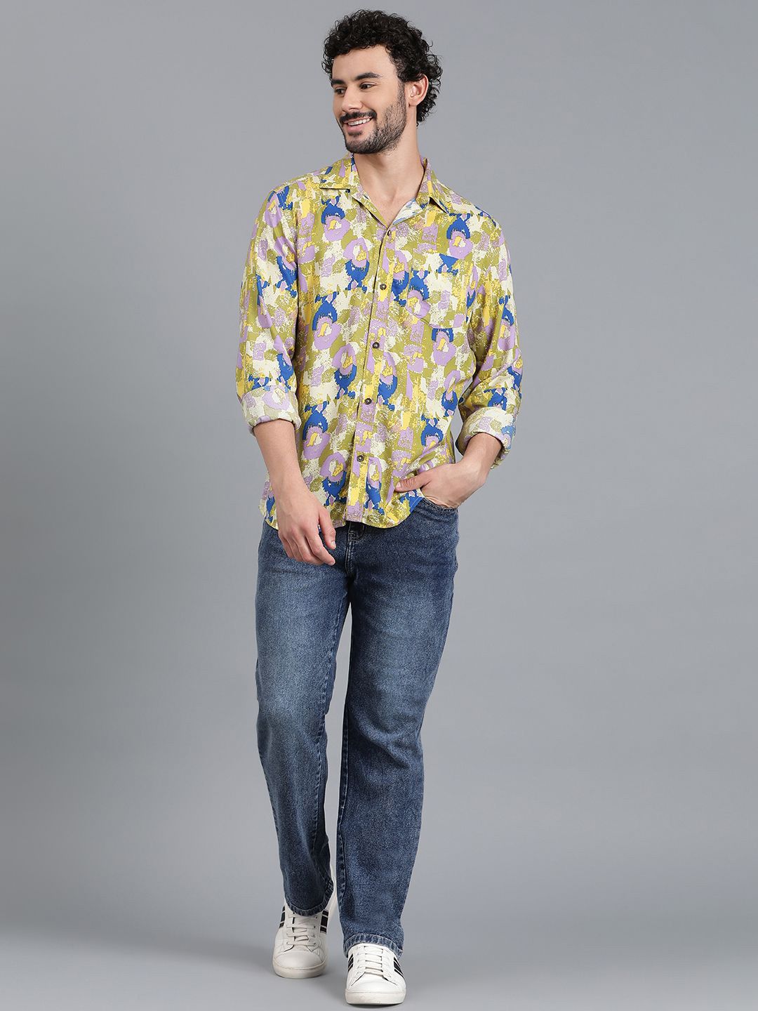 Kotty New Relaxed Fit Abstract Printed Casual Shirt