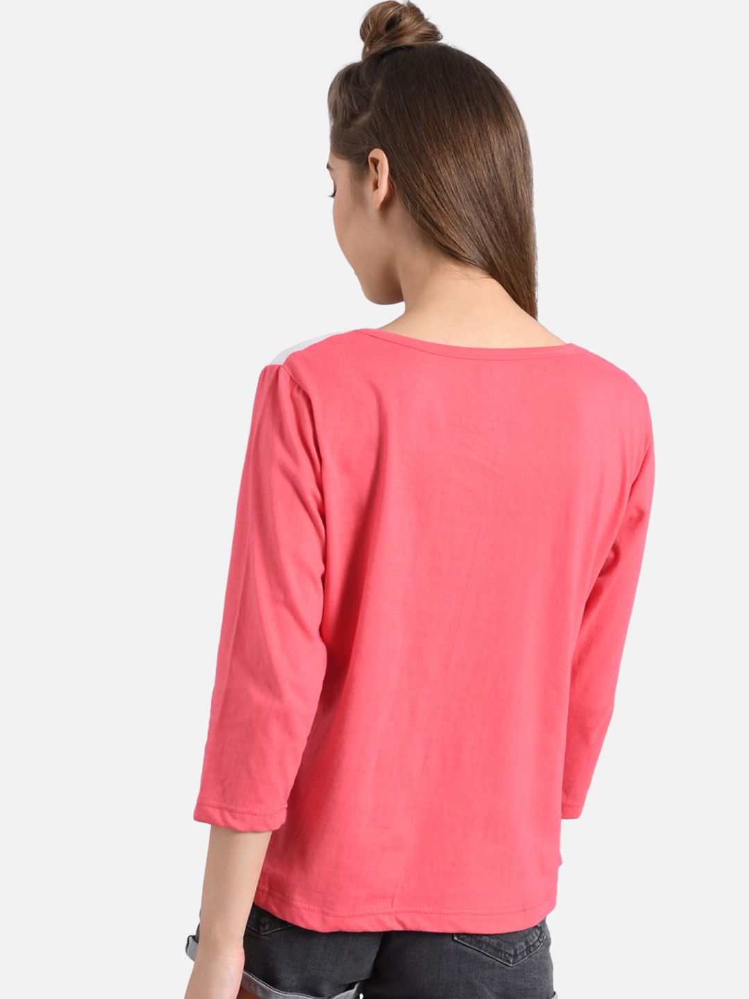 Kotty Women Coral Pink & White Colourblocked Round Neck T-shirt