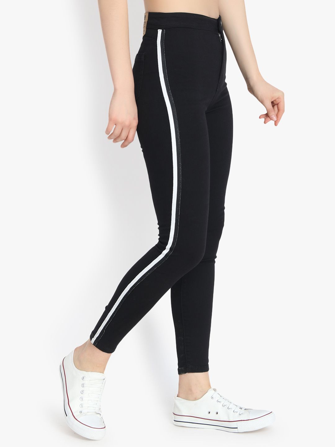 Kotty Women Black Skinny Fit High-Rise Clean Look Stretchable Jeans