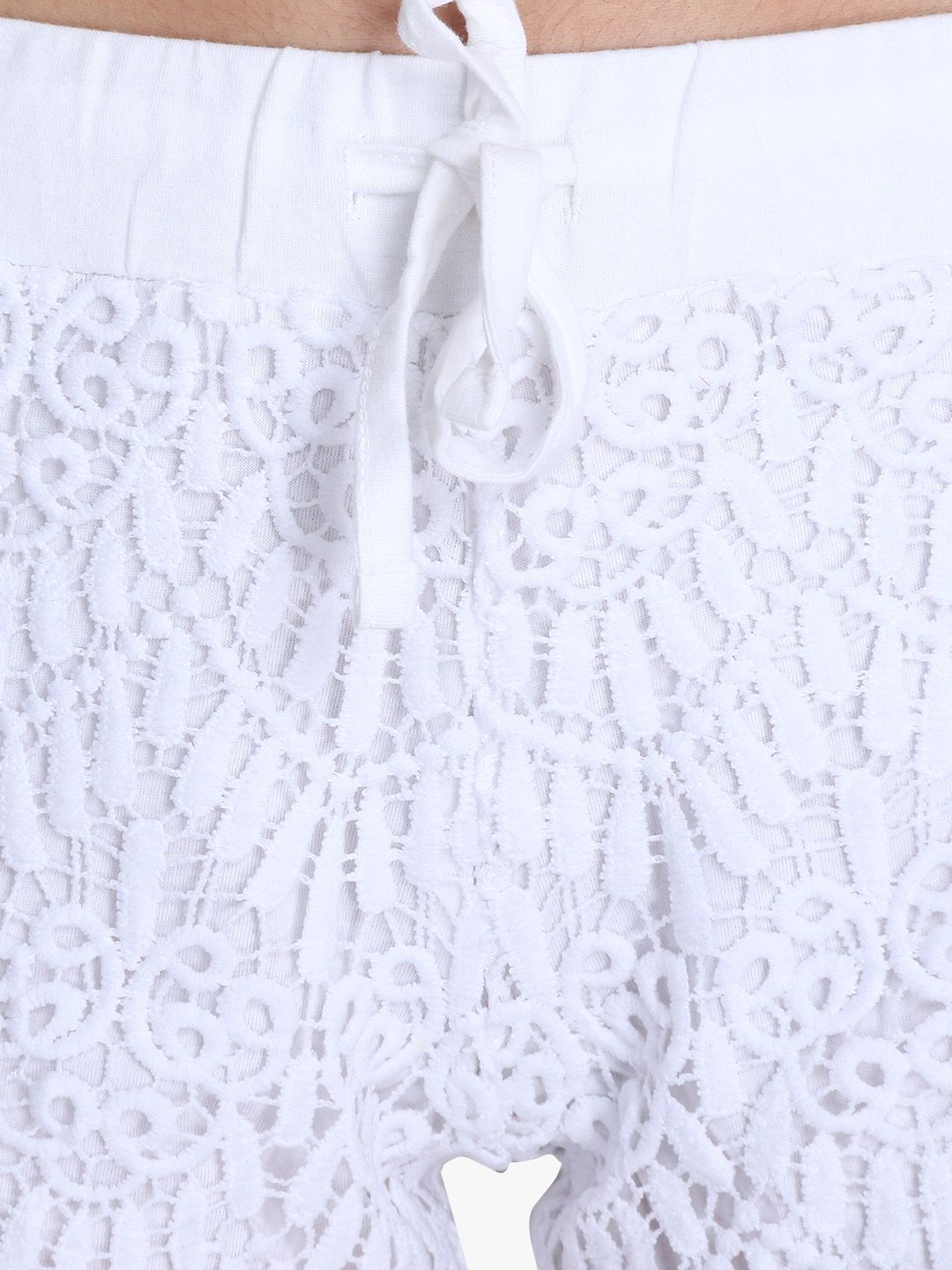 Kotty Women White Self Design Regular Fit Regular Shorts