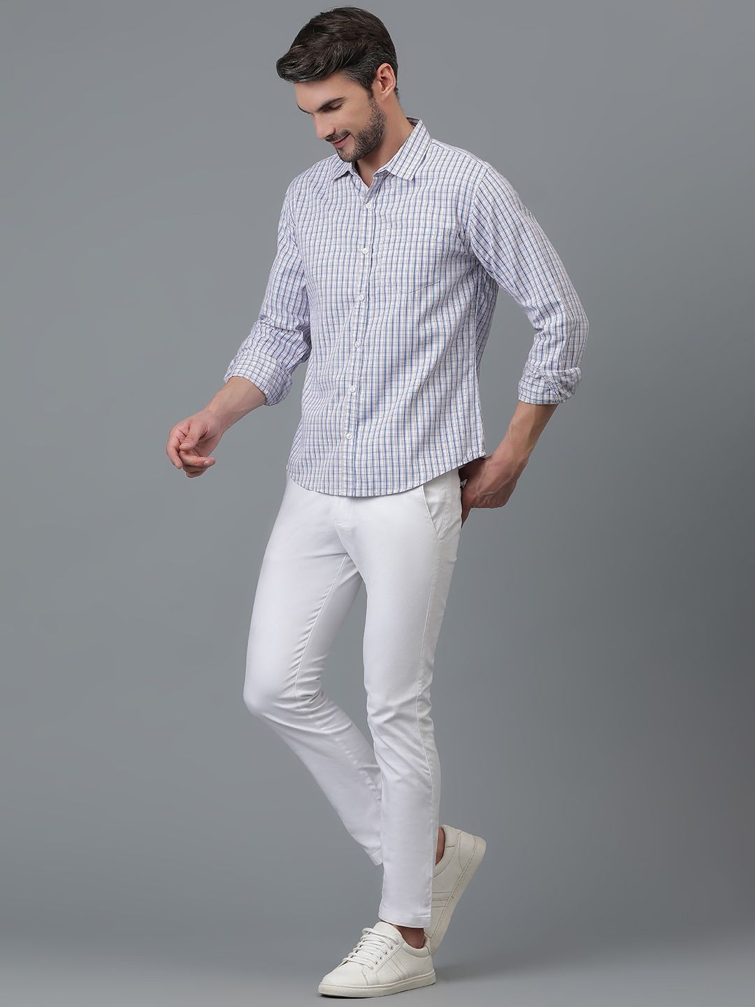 Kotty New Checked Spread Collar Casual Shirt