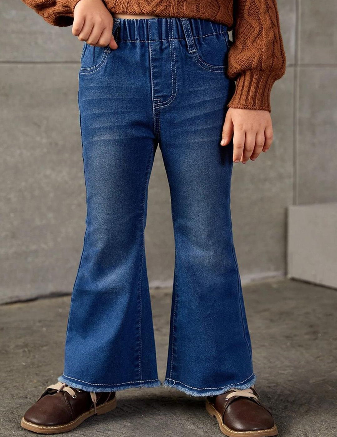 Kotty Girls Blue Jean Fit Bootcut Light Fade Stretchable Jeans