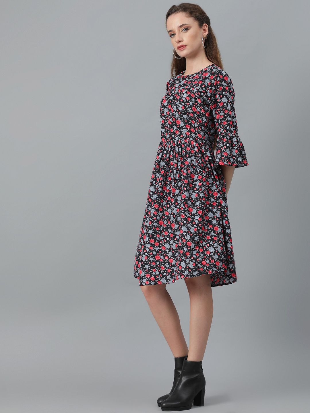 Kotty Floral Printed Bell Sleeve Gathered or Pleated Crepe A-Line Dress