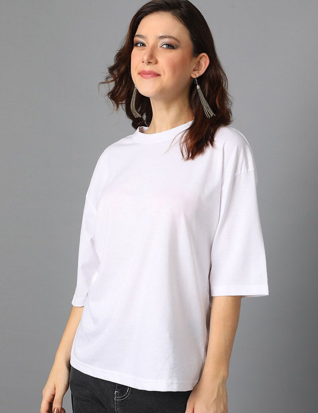 Kotty Round Neck Drop-Shoulder Sleeves Oversized T-shirt