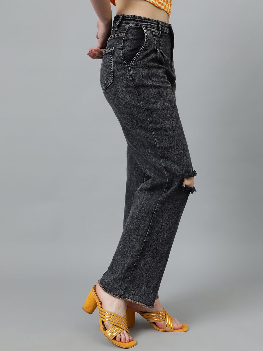 Kotty Women Jean Straight Fit Mildly Distressed Light Fade Stretchable Jeans