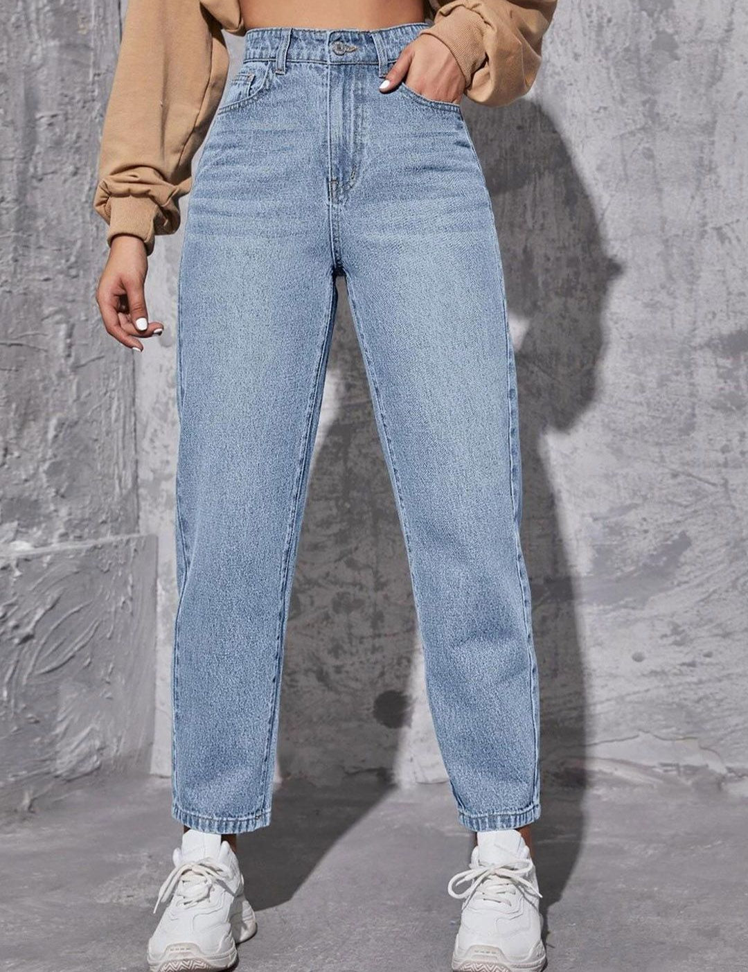 Kotty Women Blue Jean High-Rise Clean Look Light Fade Stretchable Jeans