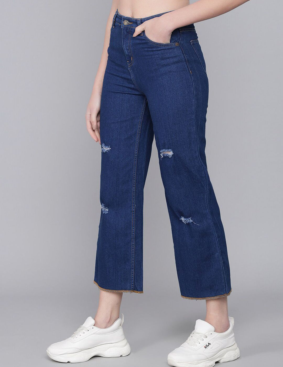 Kotty Women Blue Flared High-Rise Mildly Distressed Jeans