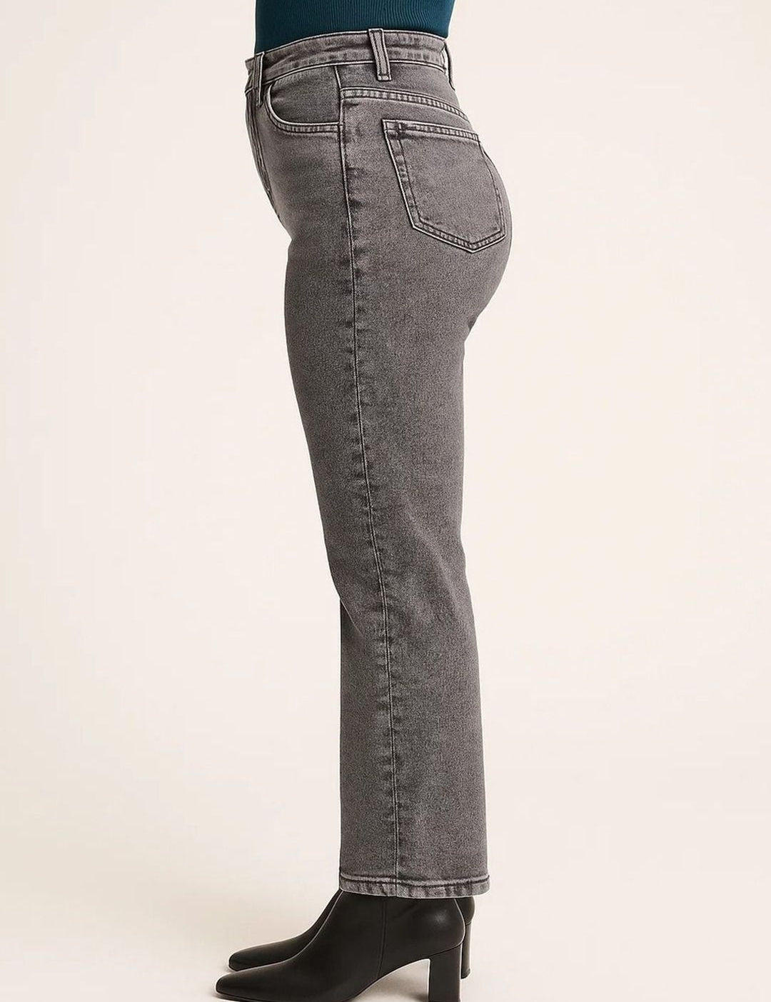 Kotty Women Straight Fit High-Rise Light Fade Stretchable Jeans