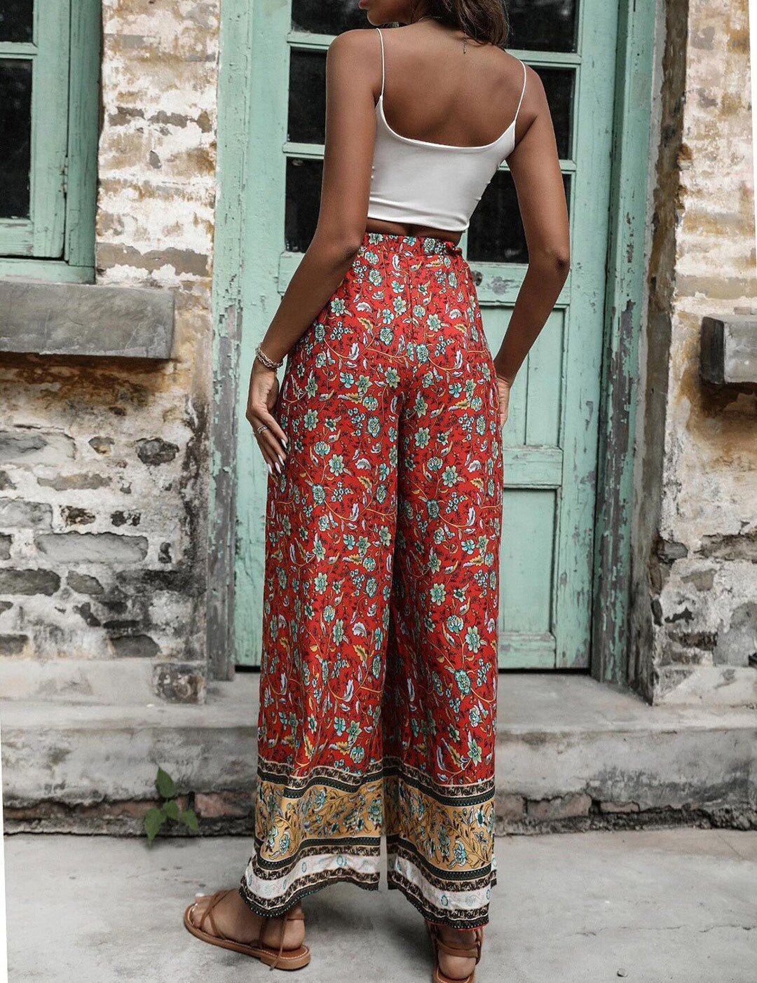 Kotty Women Multicoloured Ethnic Motifs Printed Flared High-Rise Easy Wash Trousers