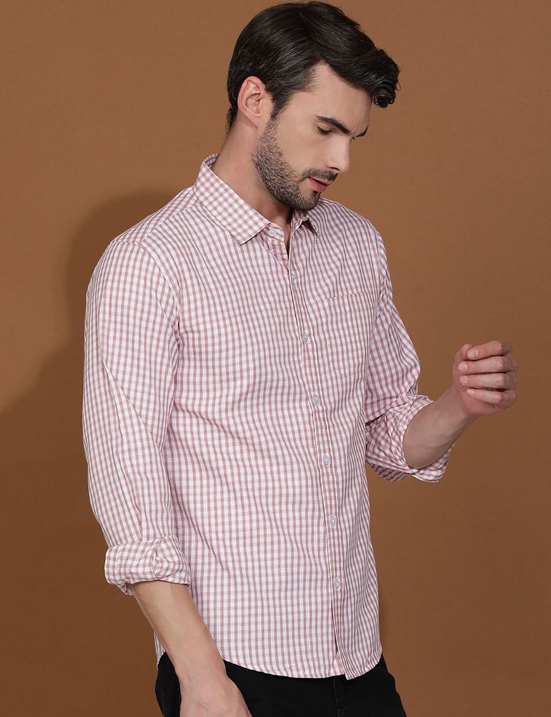 Kotty White & Red New Gingham Checks Printed Spread Collar Casual Shirt