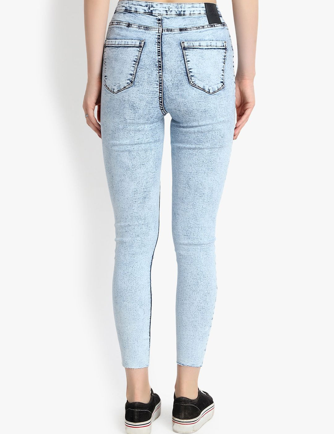 Kotty Women Blue Skinny Fit High-Rise Slash Knee Jeans