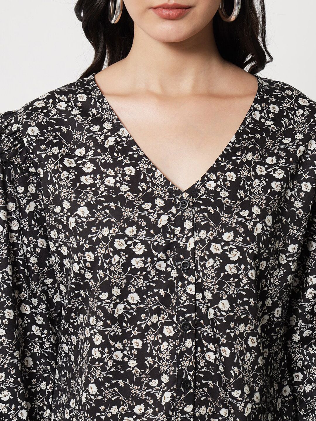 Kotty Floral Print Bell Sleeve Ruffles Crepe Top