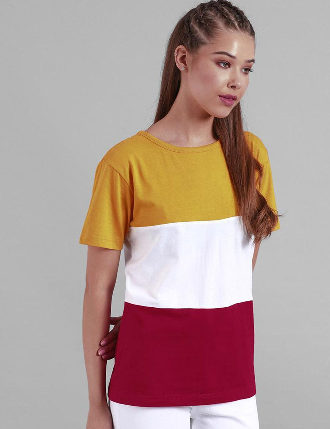 Kotty Colourblocked Round Neck Cotton T-shirt