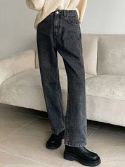 Kotty Women Black Jean Straight Fit High-Rise Light Fade Stretchable Jeans