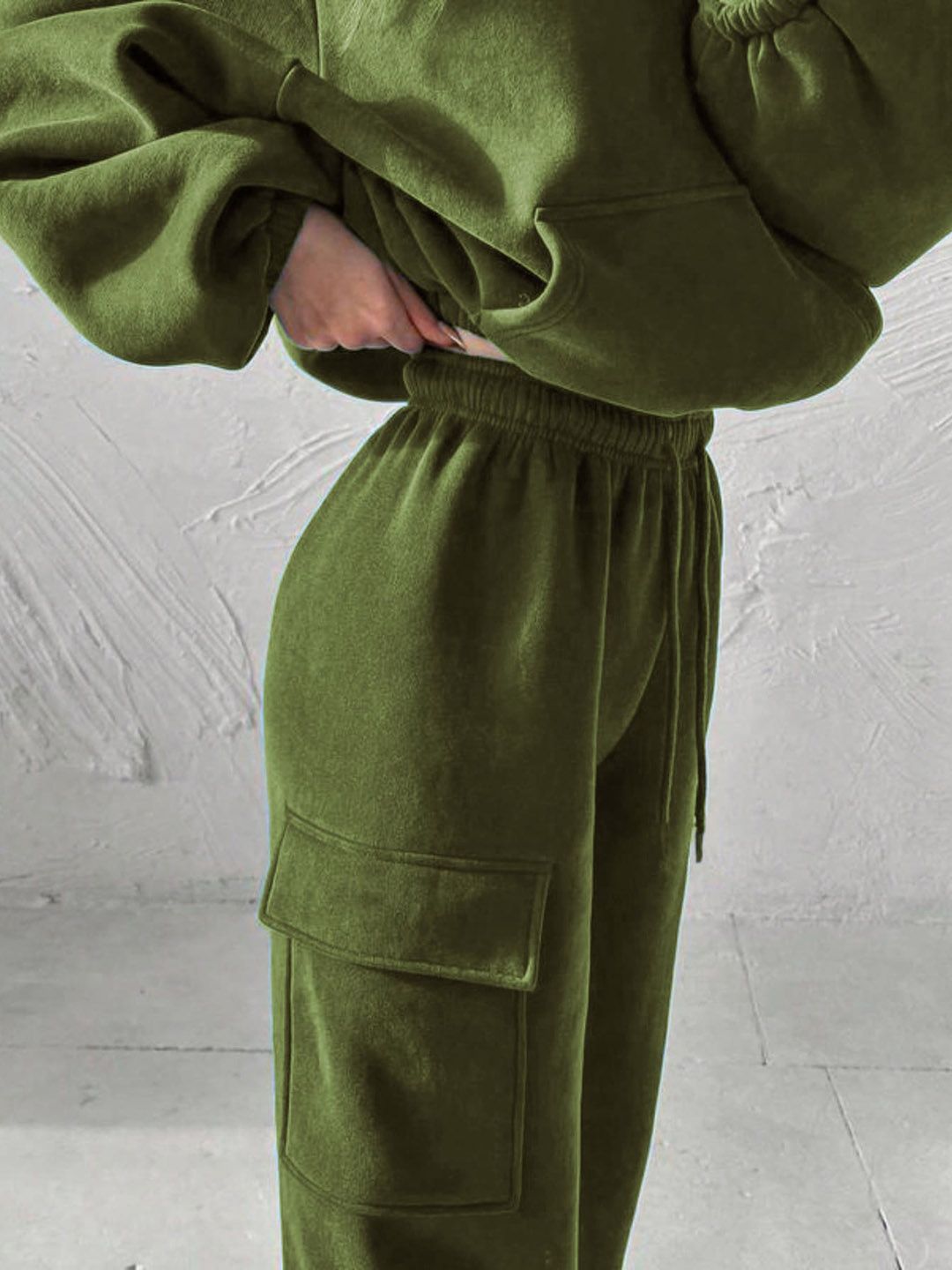 Kotty Hooded Mid Rise Sweatshirt With Joggers