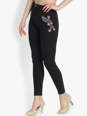 Kotty Women Black Skinny Fit High-Rise Clean Look Stretchable Jeans