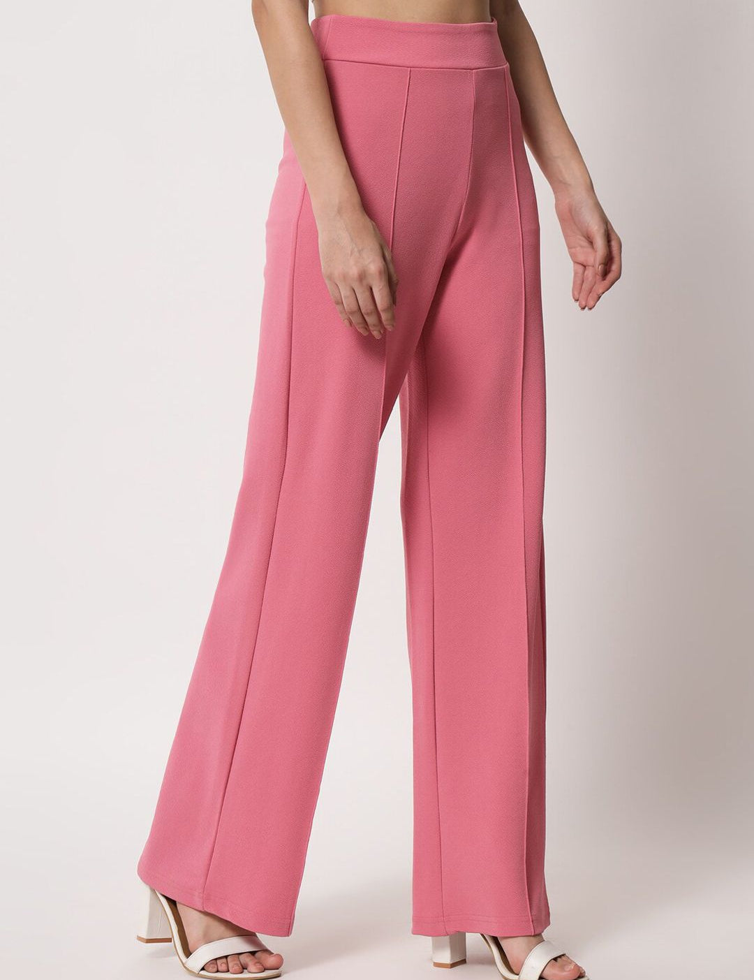 Kotty Women Relaxed Straight Leg Straight Fit High-Rise Easy Wash Parallel Trousers