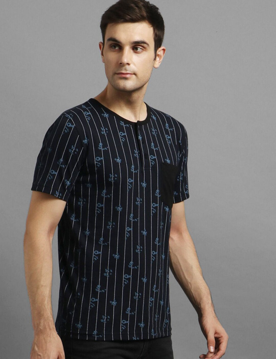 Kotty Men Navy Blue Striped V-Neck T-shirt