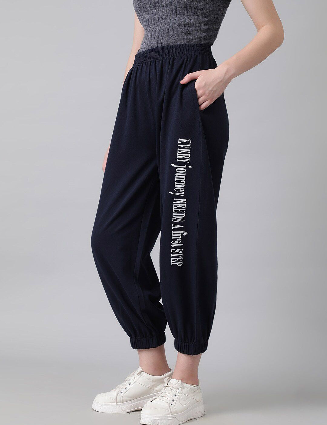 Kotty Women Typography Printed Cotton Relaxed-Fit Joggers