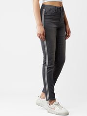Kotty Women Grey Skinny Fit High-Rise Clean Look Stretchable Jeans