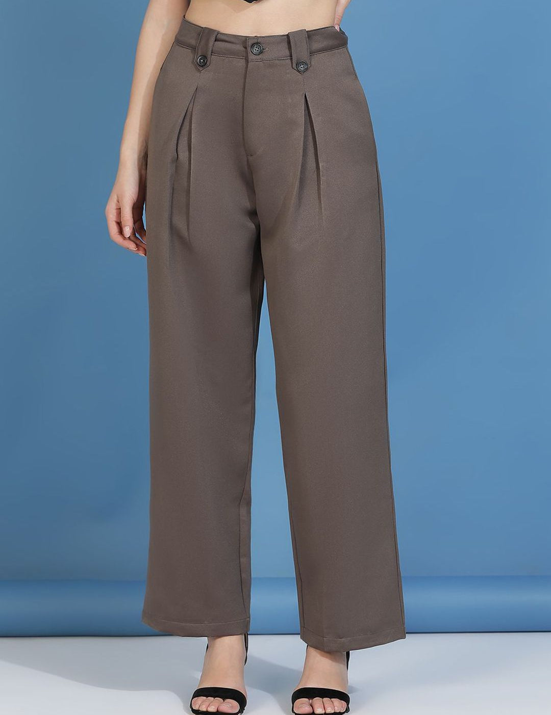 Kotty Women Relaxed Straight Fit High-Rise Easy Wash Pleated Parallel Trousers