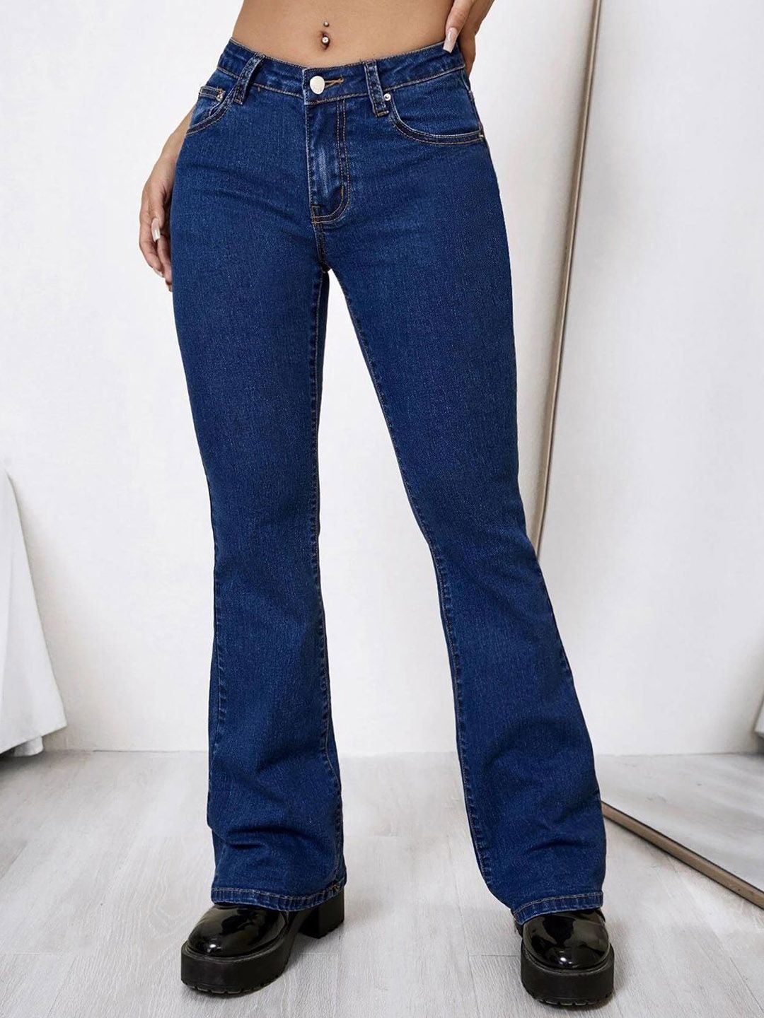 Kotty Women Bootcut Cotton High-Rise Jeans